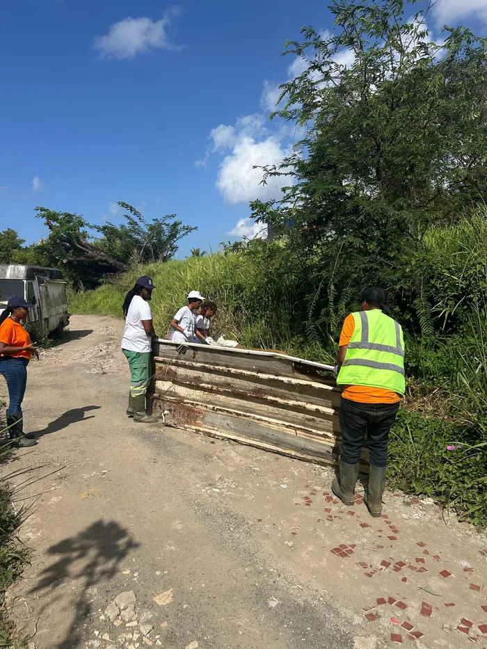 Ramassage des déchets à Coco l'Échelle · 21 mars 2025